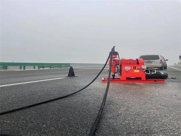 丹东马路路基路面开裂下沉注浆加固灌浆