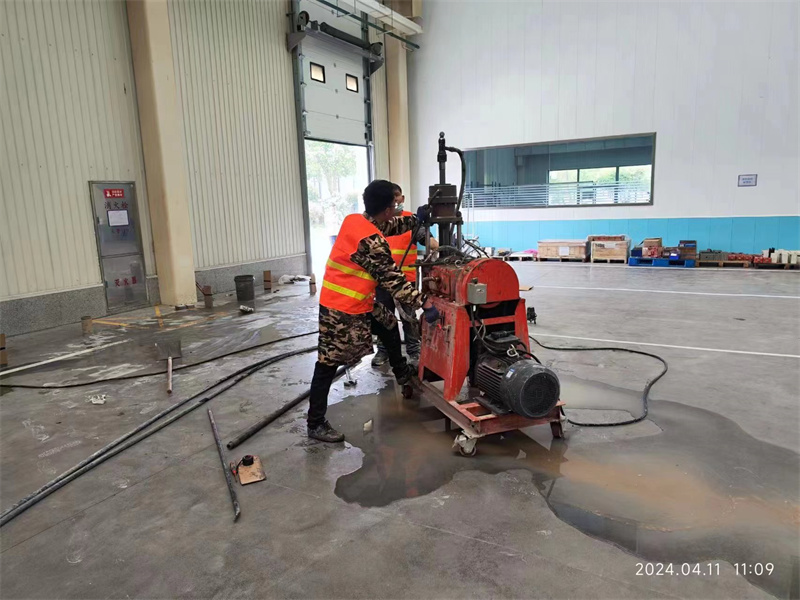 丹东厂房地面下沉塌陷注浆加固施工